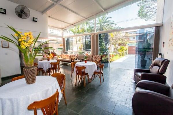 WhatsApp Image 2025 11 04 at 16.20.29 1 - Booking-Senior.com