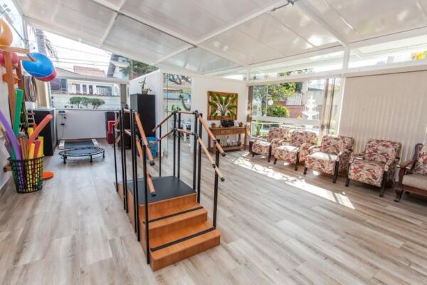 WhatsApp Image 2025 11 04 at 16.20.30 1 - Booking-Senior.com