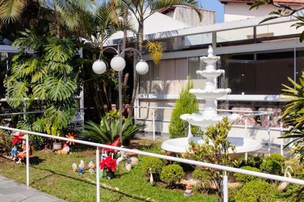 WhatsApp Image 2025 11 04 at 16.20.31 17 - Booking-Senior.com