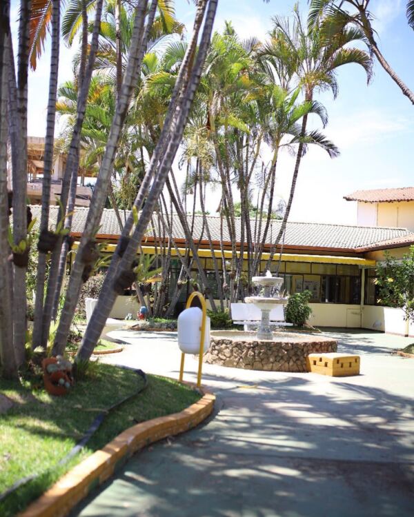 casadovovobsb 42004195 331423267619800 7126541019359957343 n 1 - Booking-Senior.com